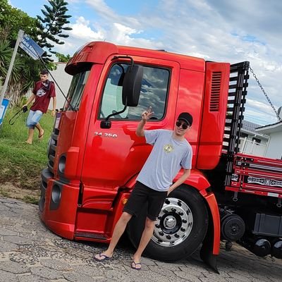 Processos Gerenciais 🎓
2.3 😃
Paranaense 🌎
Cantagalo 🔁 Jaraguá do sul