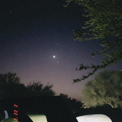 reemakarr's profile picture. 