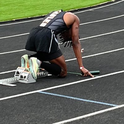 2023 Athlete | | GPA: 3.7| 400m: 49.76 | 200m:22.58| NCAA ID#2211725134 | committed | Email:aernest555@gmail.com