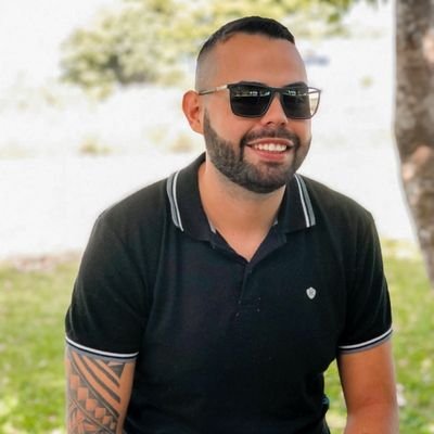 O que tiver que ser
Será meu
Tá escrito nas estrelas
Vai reclamar com Deus..💣