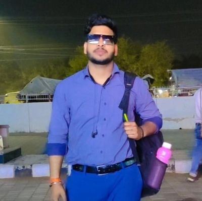 Ydeepu824Yadav's profile picture. 