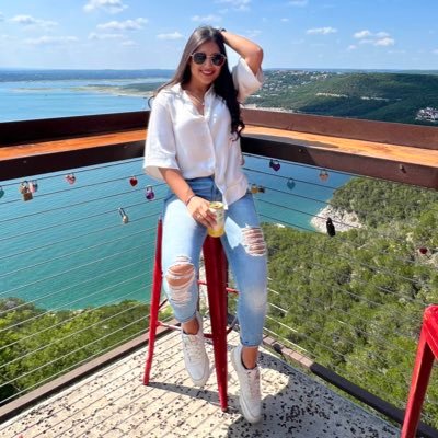 13lizmc Profile Picture