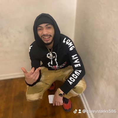 I’m A Artist From Louisville Kentucky I Go By FM.Gunz You Can Check Me Out On All Platforms Under FM.Gunz Go Check Out My Video On YouTube Under FlyMoneyGunz