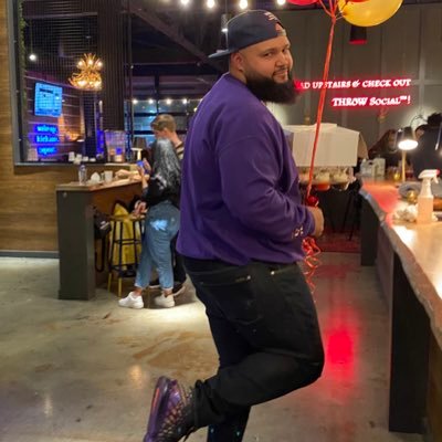 VDot_45's profile picture. #CreamTeam