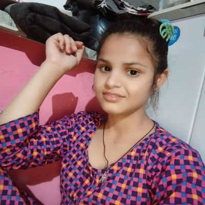 my love my life my life my mom dad and tanu sharma
@TanuSha17525279