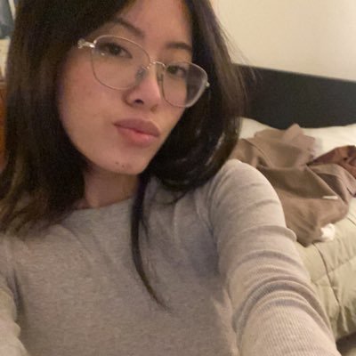 nhatngole's profile picture. yes, i am hung