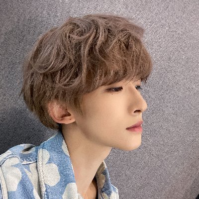 ChenUhee's profile picture. life is now