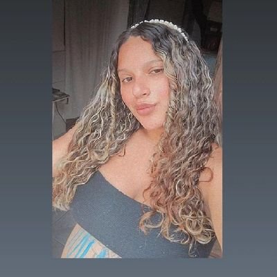 Joyce_luane22's profile picture. Mamãe do Bernardo e do Leonni 💙🐻🦁👩‍👦‍👦// eterno Marcos Roberto 😭🖤