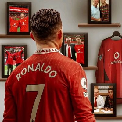 SamuelS21888400's profile picture. 