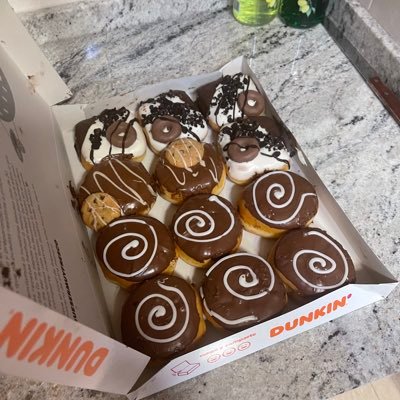 injhhvnnn's profile picture. 