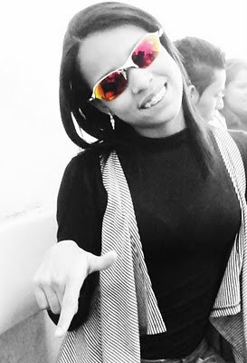੪ * O seeeu mal pensando , seu maal olhado não me andaar pra trás e nem ficar parado(a) ;* ੪ ♪