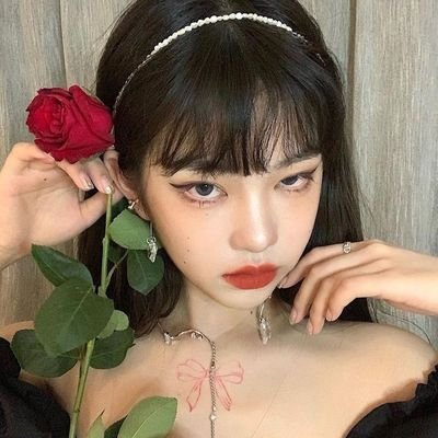 SulliSunny's profile picture. 🥀  𖥔 𝗙𝗜𝗟𝗠 𖬺 𝑖𝑐𝑜𝑛, luv oldies ~ ☆♬○♩●♪✧♩