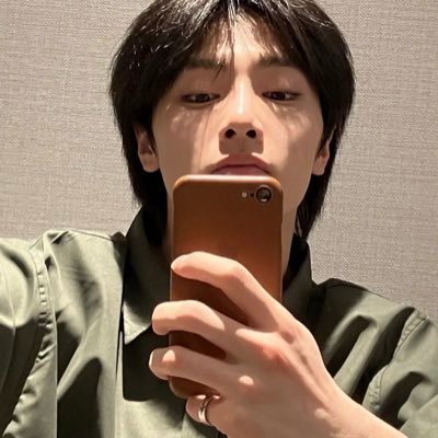 https://t.co/MSmYezxrSS | twd and skz