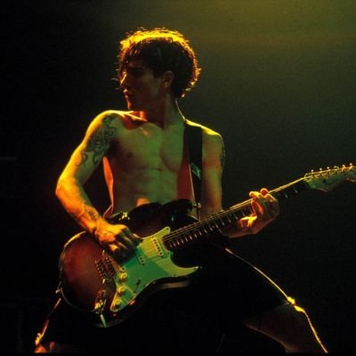 Red Hot Chili Peppers. John Frusciante.

Charly García.

Independiente.