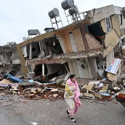 Boğaziçi üniversitesi baş rektör gardiyan genelkurmay başkanı https://t.co/sM4UZ5EBhK. inşaat https://t.co/V1GCXuFx9X.sti