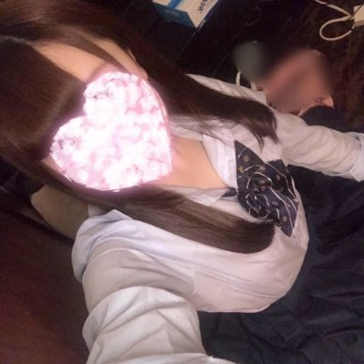 1l3znkb56x1zk's profile picture. 騎乗位で自由にしてイイって人 🧡構ってもらえなくて 拗ねてるーーーーーー！！！🤗 #今日の下着