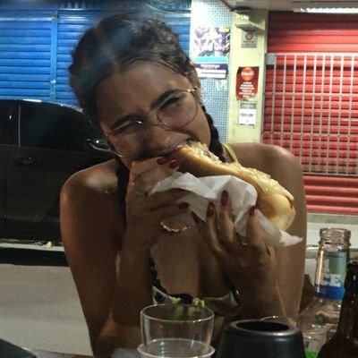 namore uma São Paulina pq se ela não abandonou o São Paulo até hoje, imagina você