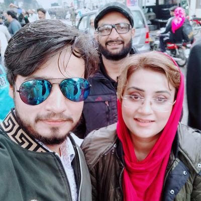 ہم نوٹیفکیشن والے نہیں جو مشکل وقت میں بھاگ جائیں ہم نظریاتی ہیں مشکل وقت میں مسلم لیگ ن کا ساتھ دیں گے
انشاءاللہ
