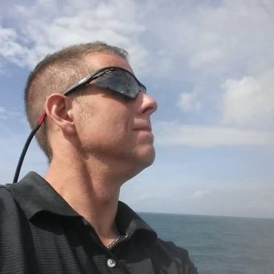 This is the ONLY verified twitter account for Robert Lawrence. Any other social media using my name is a fake. Entrepreneur, Event Producer, Visionary