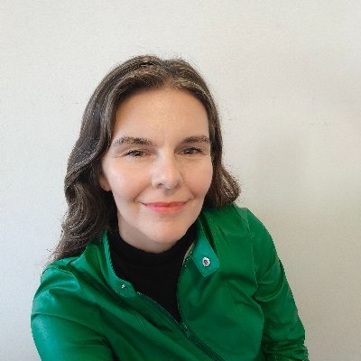 Uczę o zarządzaniu projektami i psychologii w biznesie.