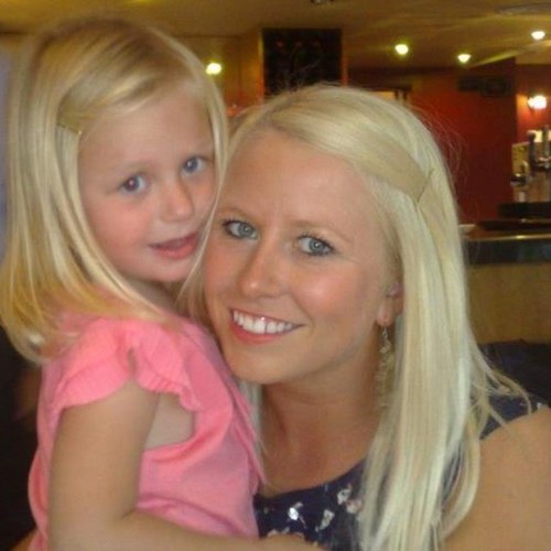 1985_claire's profile picture. 