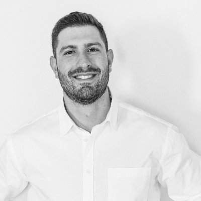 zakxirou's profile picture. Content Marketing Specialist • I tweet about content marketing, and business