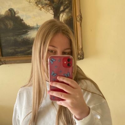 HeyImSophie00's profile picture. comp-sci engineering