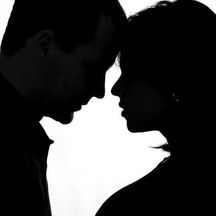 Casal real casados a 15 anos só se exibimos pretendemos troca de casais quem sabe bem vindos eu 33 ela 45 de São Paulo capital nois sigam aki e compartilhar