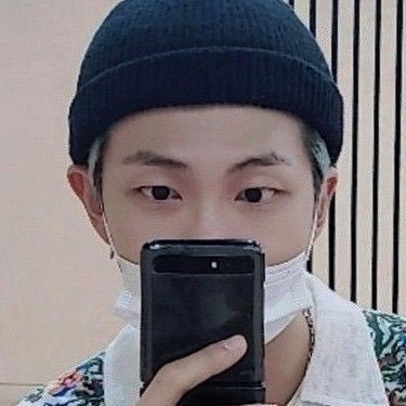 ycngiiemin's profile picture. 