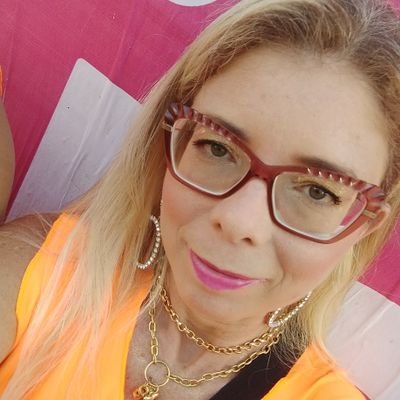 MilenaBomfim8's profile picture. Deus!Família!Pátria!