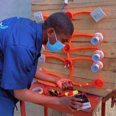 fadal_mb's profile picture. Xaadimu-Rasuul jërëjëf 🙏🏾# Murit bu bëgg’a doon saadix☺️.  Alxuraan sama xol