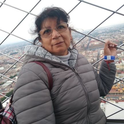 Abogada de profesión y pasión, apasionada, entregada, leal