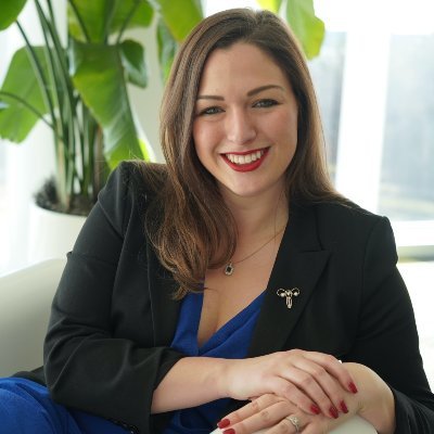 FemTech / Women's Health Leader 
Geneticist 🧬 Founder 🚀 Investor💰FemTech Expert 🩺 Host of @FemTech_Focus podcast 🎤 CEO @FHInsights