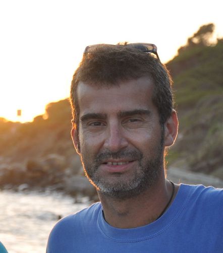 Atención a la ciudadania Hospital Costa del Sol Estudios San Isidoro de Granada Enfermero, Fisioterapeuta Master en Bioetica, Master economia de la salud