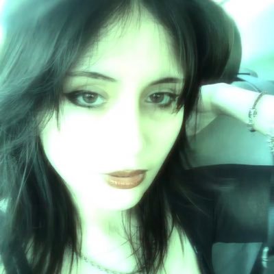 blossomgems's profile picture. mgta jugar jueguitos … d: (esp/eng)