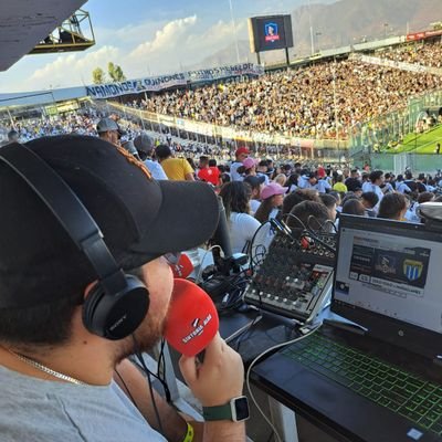 Nací 7 dias después que Colo-Colo ganara su 21º Torneo Nacional.
Arellanista-Barticciotista.
Aguatero por izquierda (siempre) en @sintoniaalbaradio .