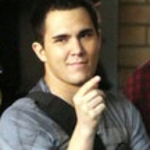 ThaCarlosGarcia's profile picture. About me? Hockey, video games, corndogs, and Big Time Rush!! But I think my favorite of those things is hockey. i LOVE Hockey. Oh and I also talk.. a LOT.