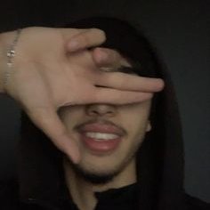 redha99_'s profile picture. كم ضمت الجدران ريحة أحبة رحل وحاشا حبهم أن يرحلا