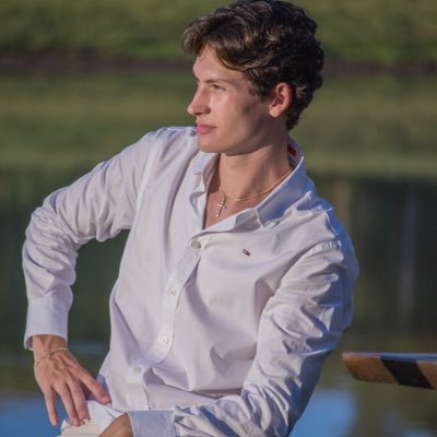 hrike__'s profile picture.