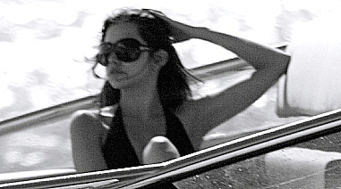 TheReal_Lady_L's profile picture. Rich and semi famous. Living life to the full but with old fashioned values. YOLO