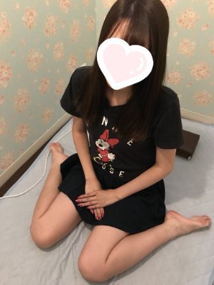 2n41bseux9j's profile picture. 最後は好きな体位でイってイイよ😍RTお願いします(´口`)👅#セフレ