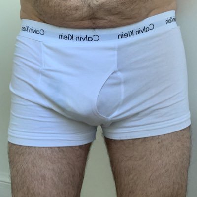 peqque52's profile picture. Parejas cuckold, ayudo a iniciarlas…. muy reservado y discreto.  intercambio de masajes. prefiero parejas maduras