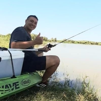 La vida es una sola, no la malgastes.Hincha del bicho hasta la muerte. kayak siempre, me encanta remar por las islas y por la vida...