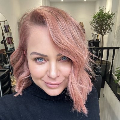 OfficialRita Profile Picture