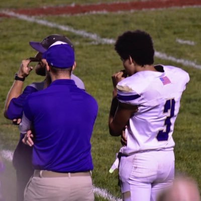 oren_15's profile picture. Veteran and Christian. NHC MO. assistant football coach.