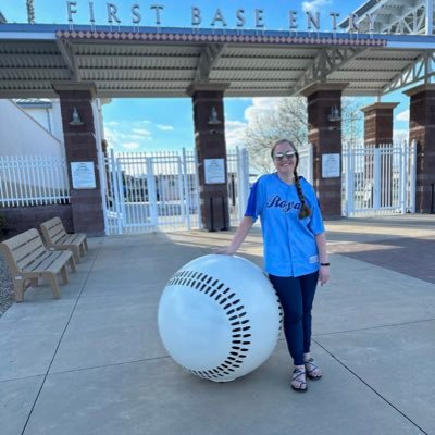 sarahdehn's profile picture. Child of God. Kansas girl. Letter writer. Joy chooser. The Best is yet to come. Daniel 3:17-18