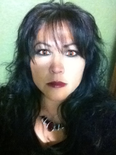 qniteowl's profile picture. 