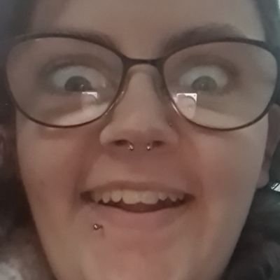 Back up account to @KaceIsAMess
23 -Bisexual, they/he/she+ moon/star
Autistic