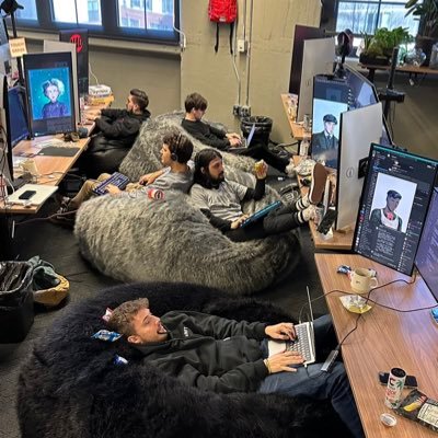 FoxKirian's profile picture. $NASA100 trader . car enthusiast🏎🏎