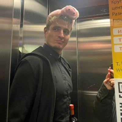 eur0banan's profile picture. everything i know i learn from roger sterling